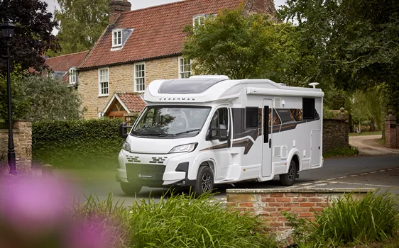 Coachman Location 2026 Range 125