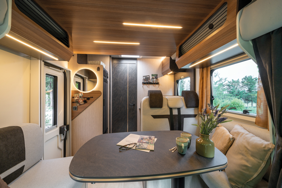 Rimor Sarus Motorhome Lounge